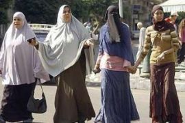 Muslim women, wearing a khemar, khemar, niqab and hijab