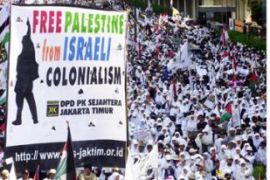 Indonesian protestors US Embassy anti-Israel demonstration Jakarta