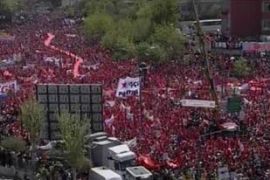 Istanbul, Turkey secularism row escalates