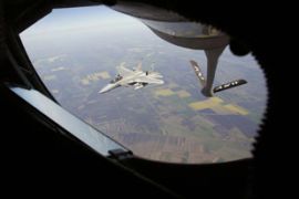 US airforce jet takes part in exercies over Romanian. Reuters