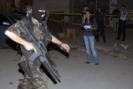 Turkey police blast Diyarkbakir PKK