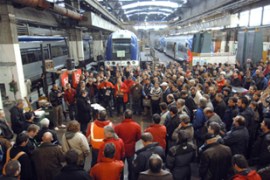 french railway strike votes