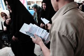 Iran electioon leaflets handed out