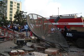 police building collapse angola rescue