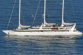 Le Ponant French yacht captured by Somali pirates