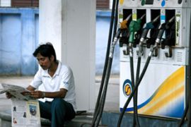 India gas pump fuel rise