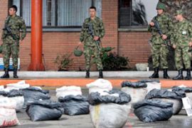 Colombian army claims to find Farc explosives