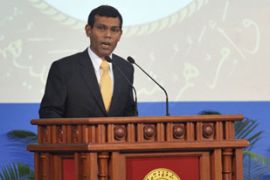 Maldives'' president is sworn in