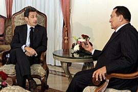 Egypt''s President Hosni Mubarak meets with French President Nicolas Sarkozy,Sharm El-Sheikh, Egypt