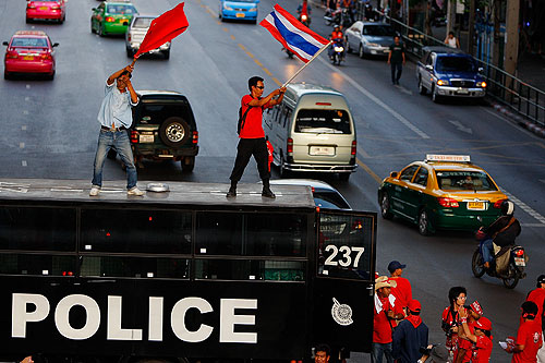 thailand protests picture gallery - 500x333