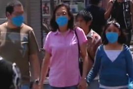 Mexico city on lockdown to halt spread of swine flu