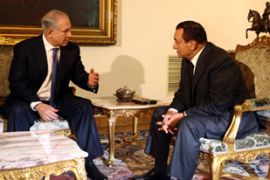 Israeli PM Benjamin Netanyahu meets with Egyptian President Hosni Mubarak