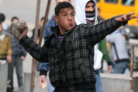 Palestinians/Israelis clash over holy sites
