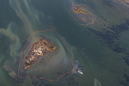 Oil Spill satellite images of Chandeleur Islands