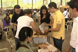 colombia presidential election challenges youtube - lucia newman pkg
