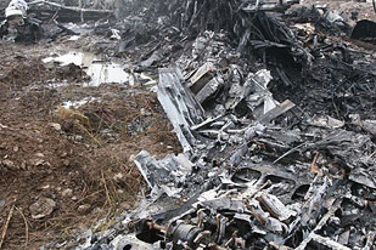 china air crash henan airlines wreckage - free sizes 309, 270