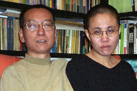 Liu and wife