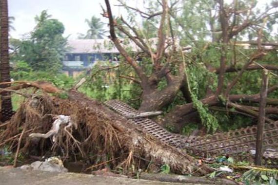 myanmar cyclone giri