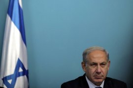 Binyamin Netanyahu at a press conference (settlements)