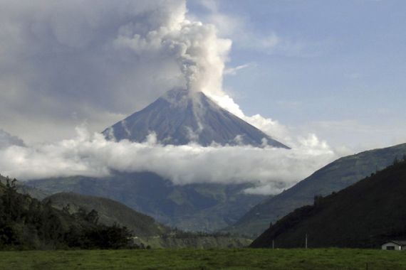 Ecuador volcano