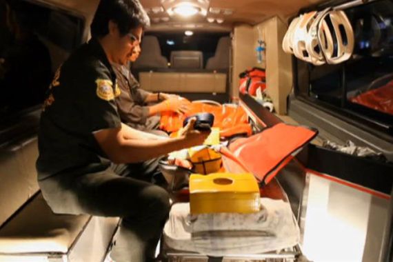 Thailand ambulance volunteers PKG