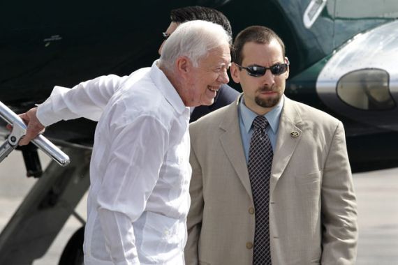 Jimmy Carter makes trip to Cuba