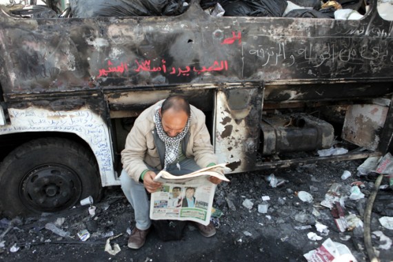 Burned egyptian bus in tahrir square
