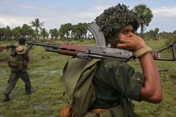 Sri Lankan government soldiers