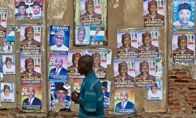 Riz Khan - Nigeria: Democracy in line
