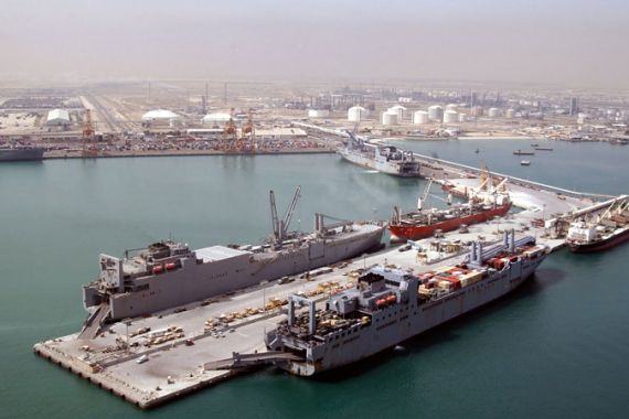 Kuwait. port, shipping
