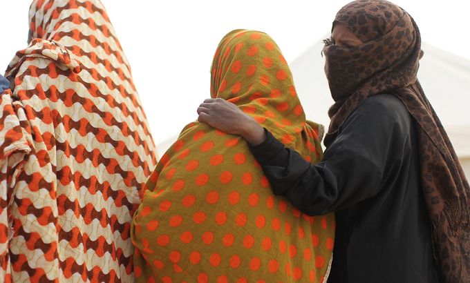 Somali women who recently crossed into Tunisia from Libya