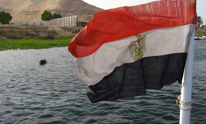 Struggle over the Nile - Flag Nile