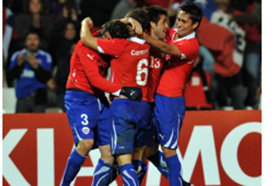 Chile players celebrating