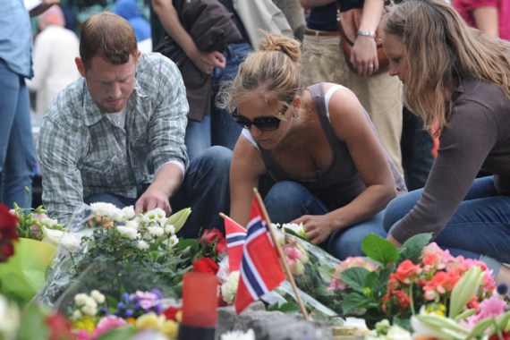 Oslo mourners