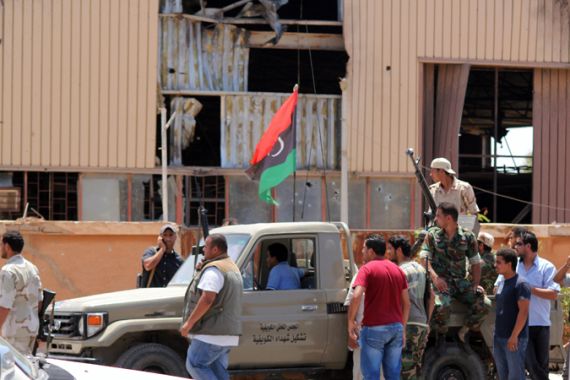 Benghazi warehouse where Libyan rebels fought pro-Gaddafi faction
