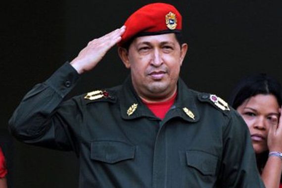 Chavez returns to Venezuela
