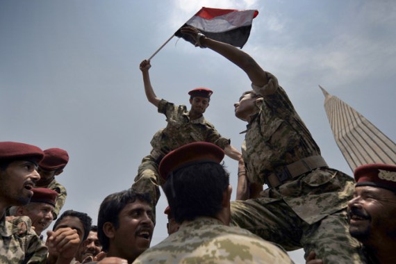 Yemeni anti-government protestors