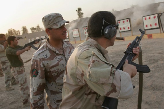 Navy SEAL training Iraqi