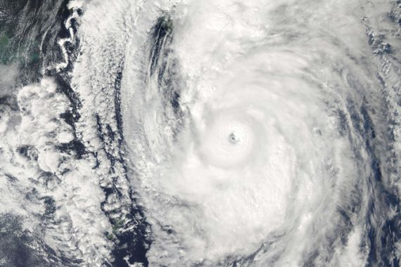 Japan-weather-typhoon-landfall