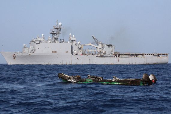 Burned hull of suspected somalian pirates