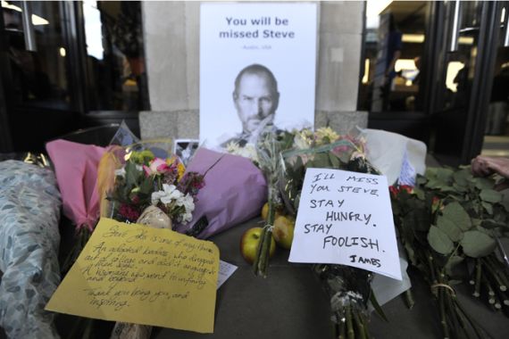 World mourns death of Apple''s Steve Jobs