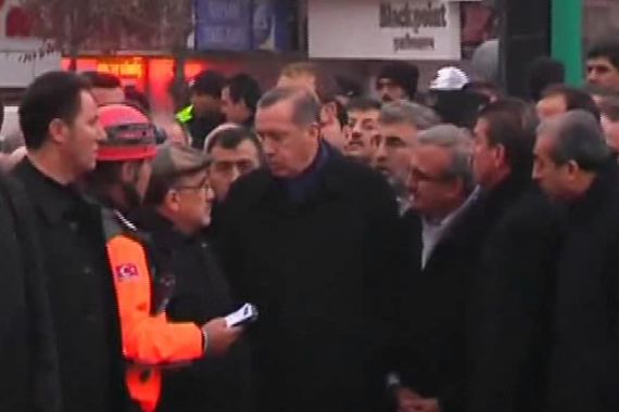 Tayyip Erdogan - visits quake-hit zone - Ercis