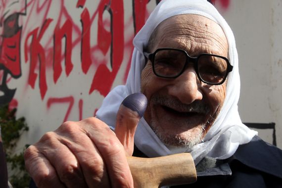 Egypt elderly voter