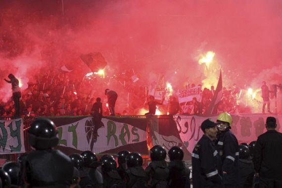 Football fans clash in Port Said