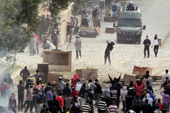 Protesters and police clash in Egypt
