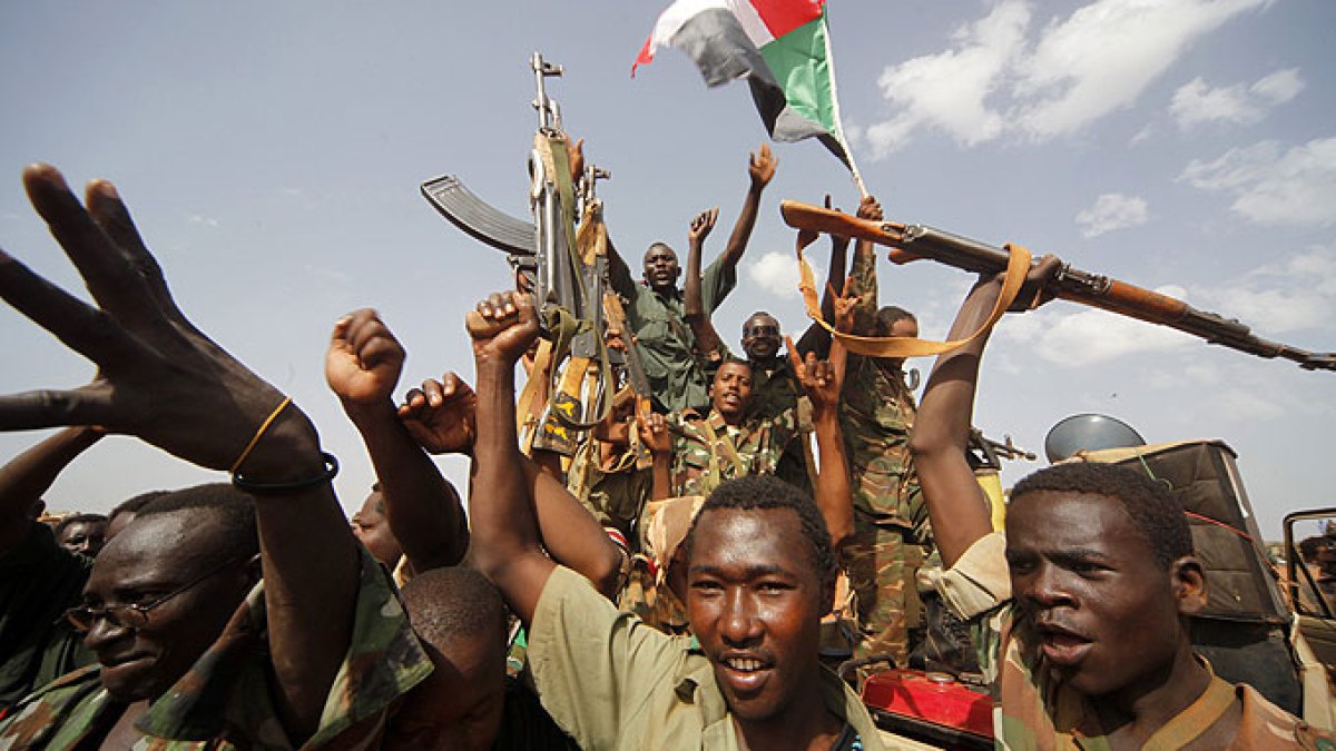 Sudan’s civilians pick up arms, as RSF gains and army stumbles