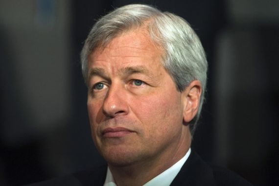 JPMorgan acknowledges $2 billion trading loss