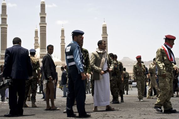 Yemen suicide bomb attack Sabaeen Sq