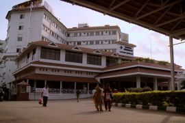Indian hospital : 4 Narayana Hrudayalaya Hospital Complex in Bangalore.