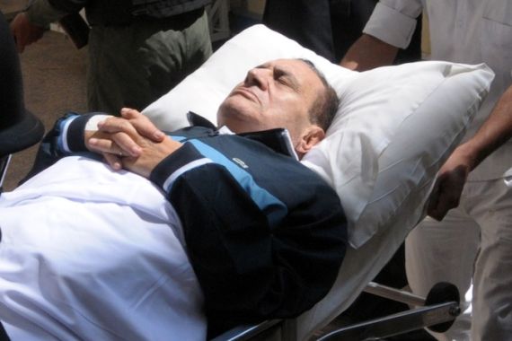 Mubarak on gurney